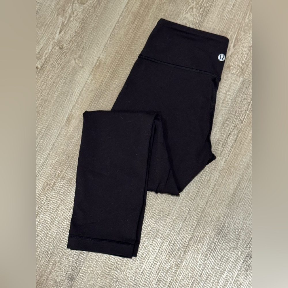 LULULEMON WOMENS WUNDER TRAIN HIGH-RISE TIGHTS LEGGINGS 27" In Black Size 2 EUC - Picture 3 of 9